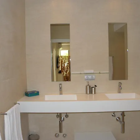 Aura * Santa Eulària des Riu